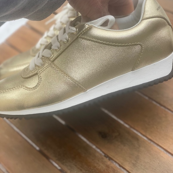 Rebecca Minkoff Gold Fashion Sneaker Sz 7 - Picture 3 of 4